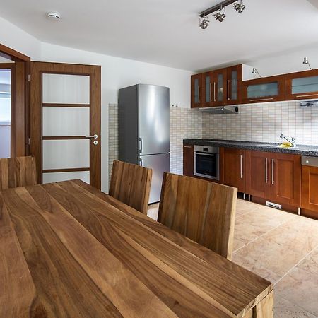 Dvojdum Ostrov U Macochy Apartamento Exterior foto